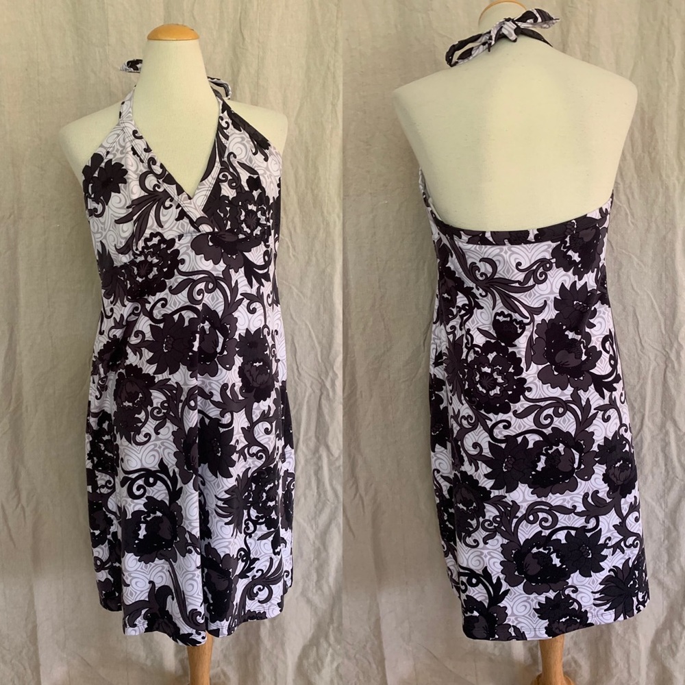 Title Nine Black and White Floral Sport Dress L